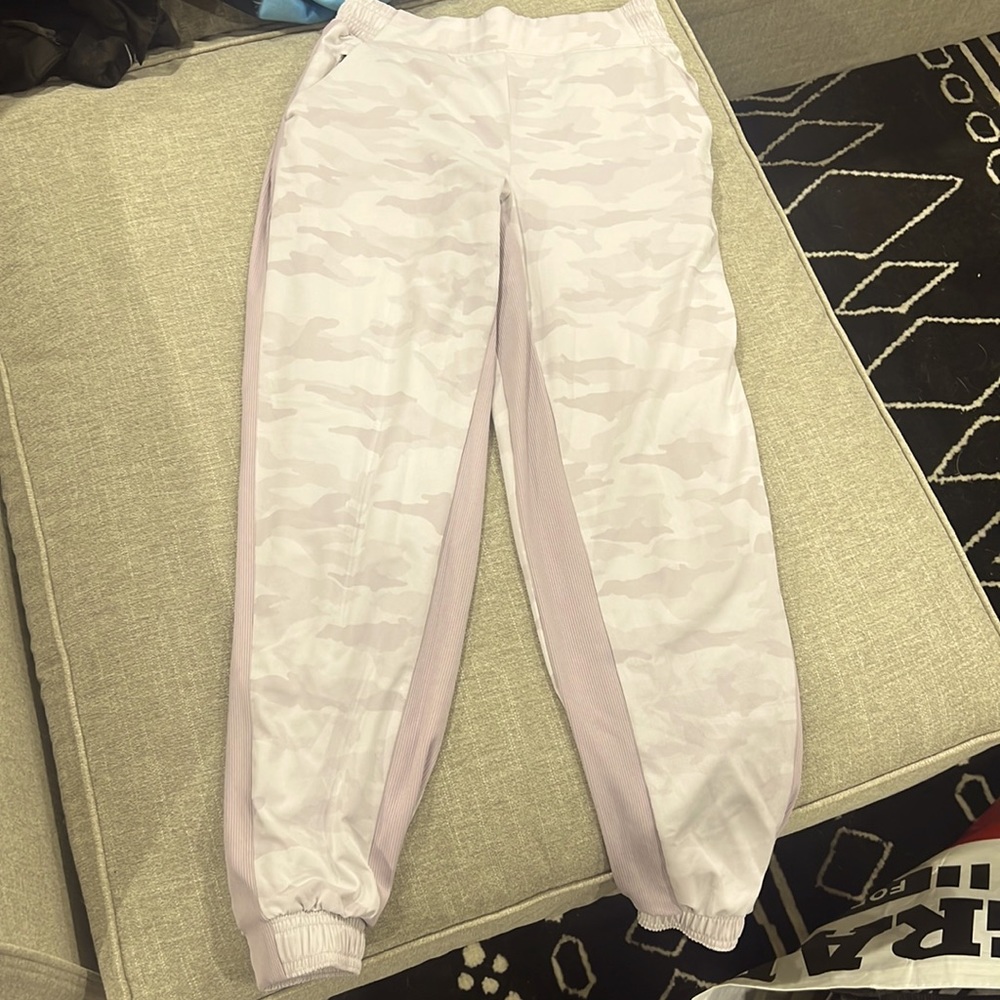 USED - wore once . Athleta Brooklyn Lined Camp Jogger